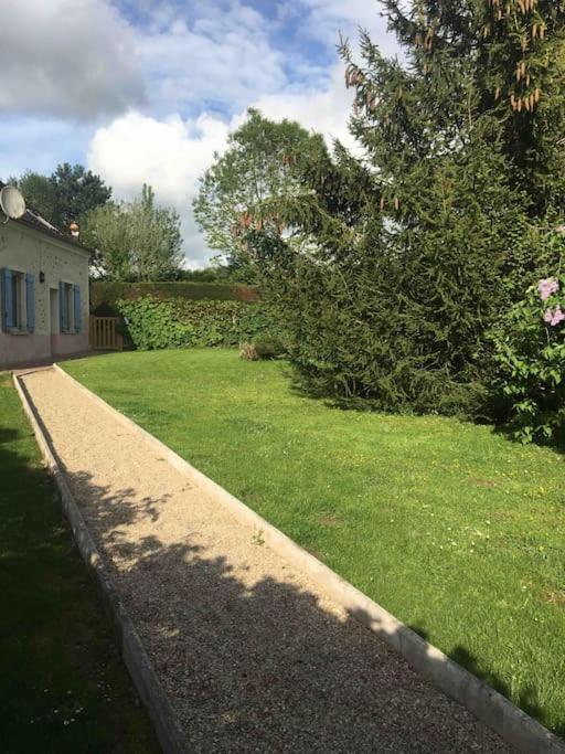Cottage De Charme A La Campagne Aulnoy Bagian luar foto